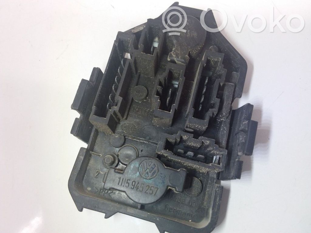 Volkswagen Vento Tail light part 