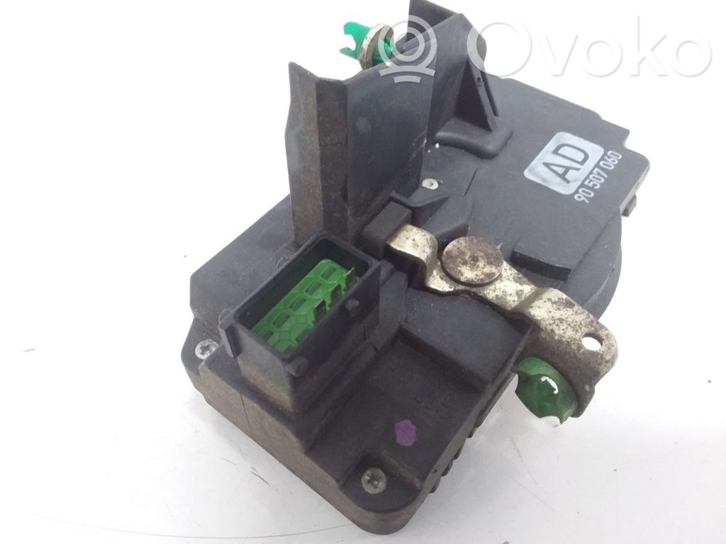 Opel Vectra B Front door lock 