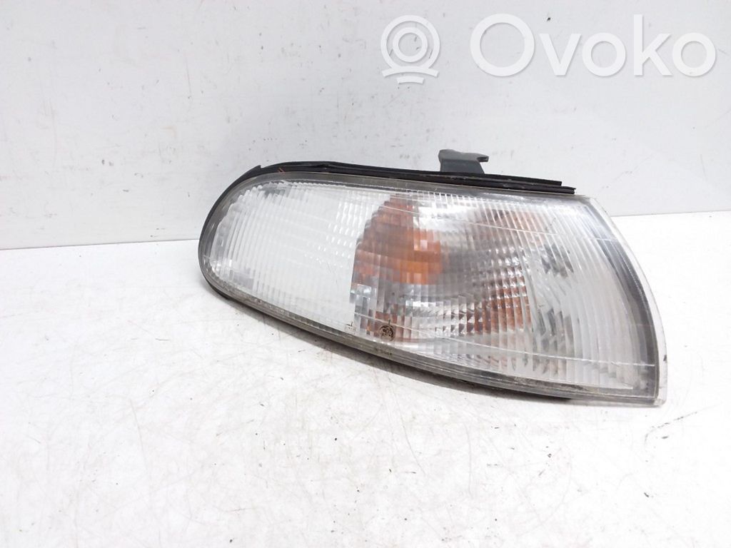 Mazda 626 Front indicator light 