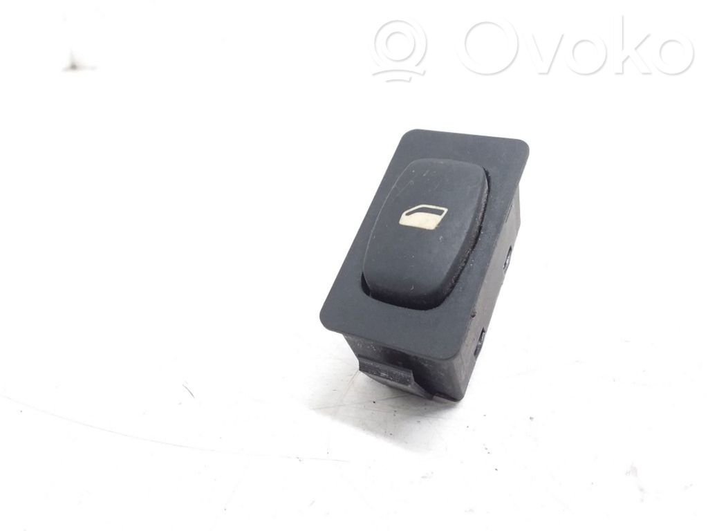 Peugeot 807 Electric window control switch 