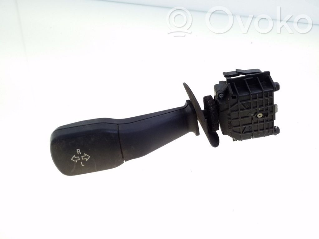 BMW 5 E39 Indicator stalk 
