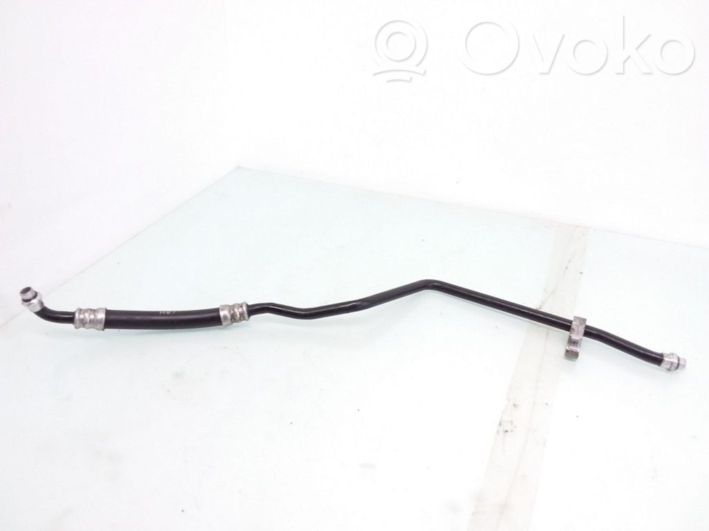 BMW 5 E60 E61 Gearbox oil cooler pipe/hose 
