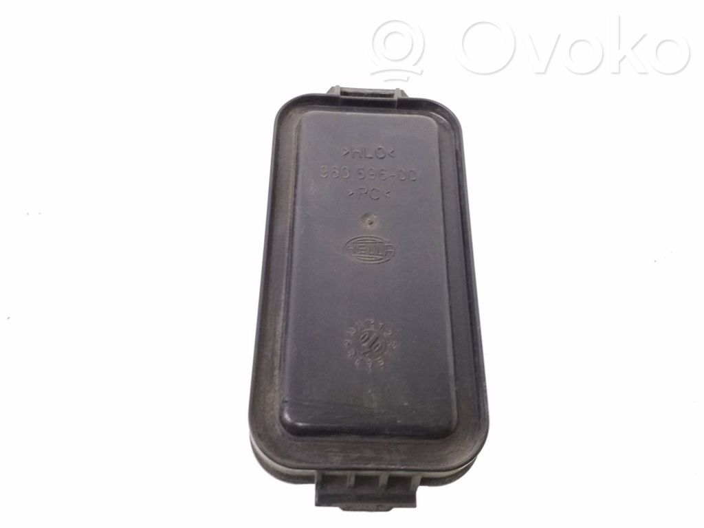 Volkswagen Bora Osłona żarówki lampy przedniej 