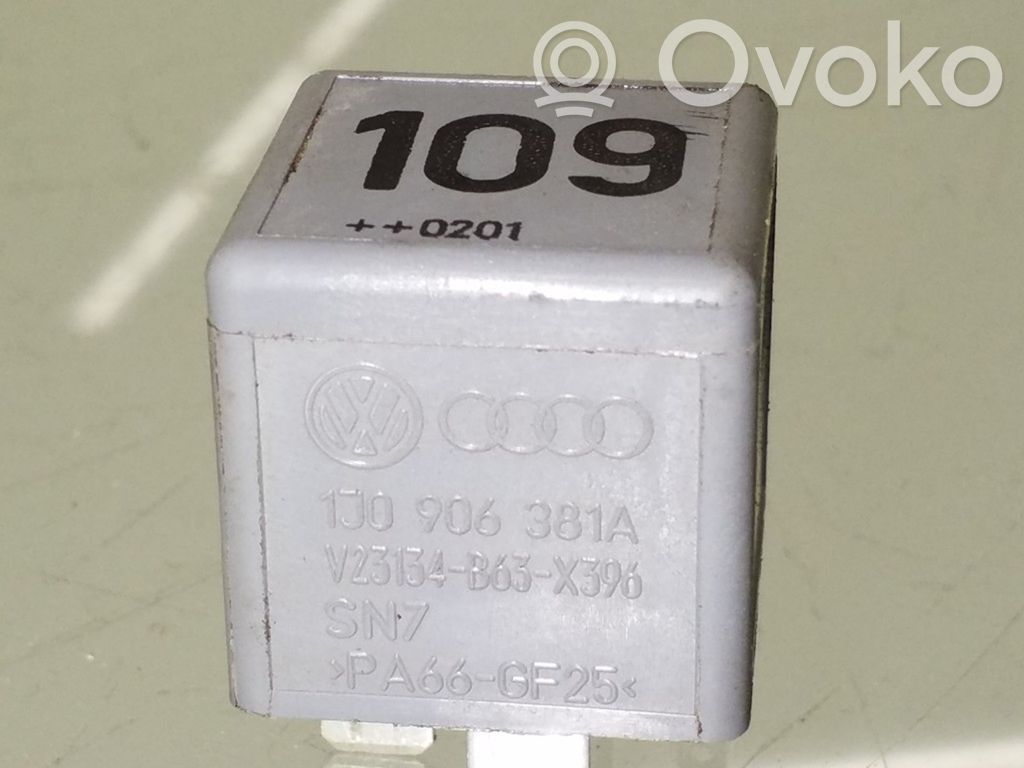 Skoda Octavia Mk1 (1U) Other relay 
