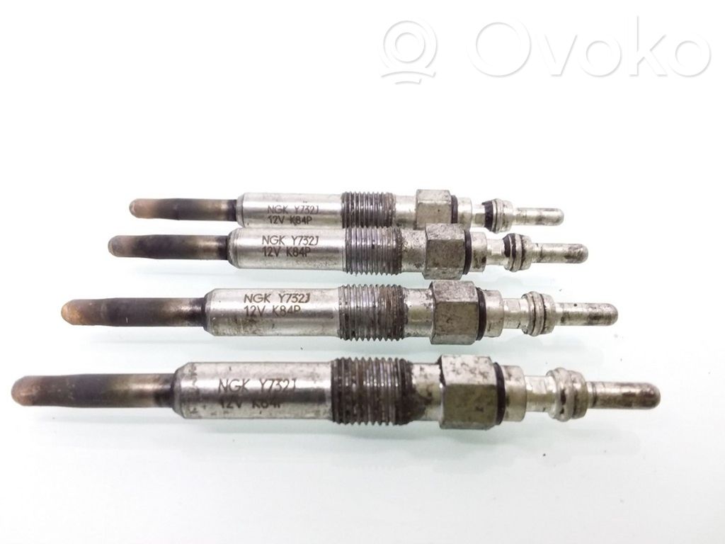 Volkswagen PASSAT B5 Glow plug 