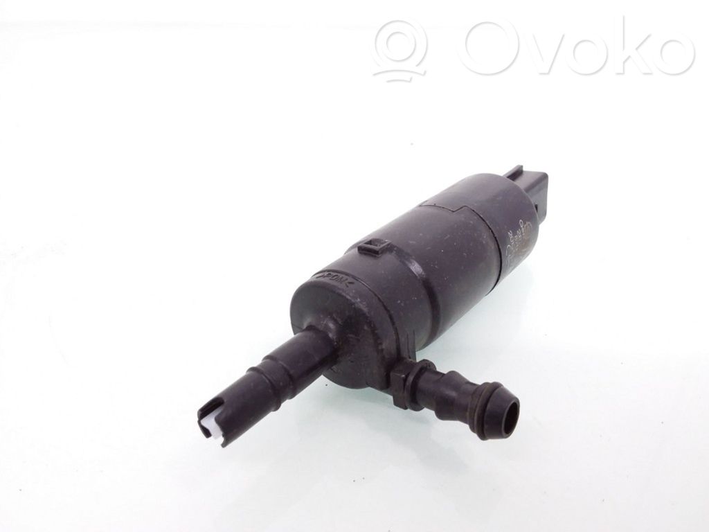 Headlight washer pump   26274,8790,20131120