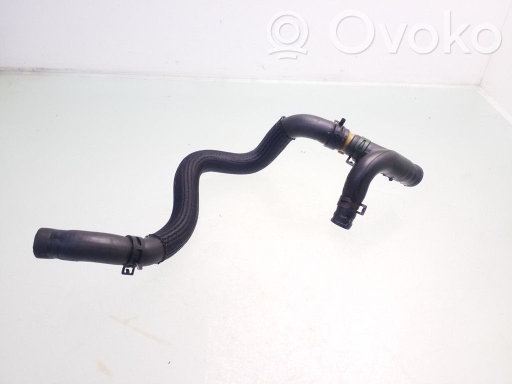 Nissan Qashqai Engine coolant pipe/hose 