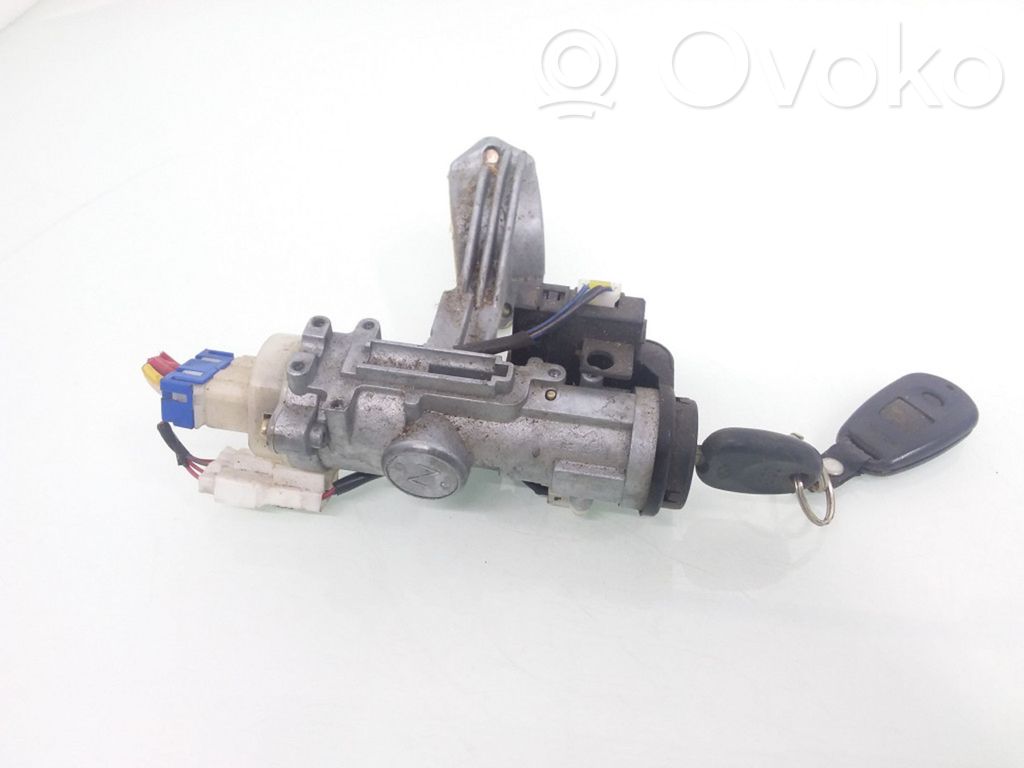 Hyundai Elantra Contact aprindere 