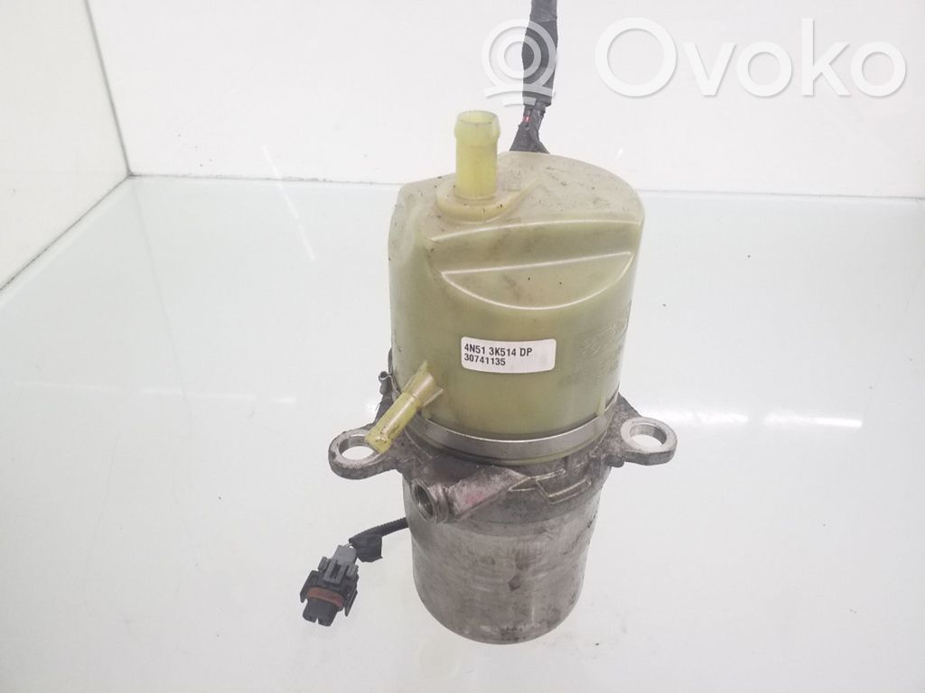 Volvo V50 Ohjaustehostimen sähköpumppu 