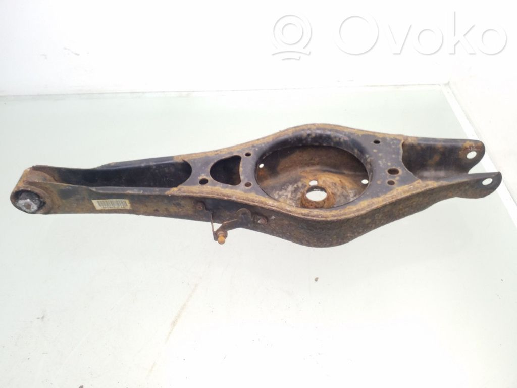 Volkswagen PASSAT B7 Querlenker Achsschenkel hinten 