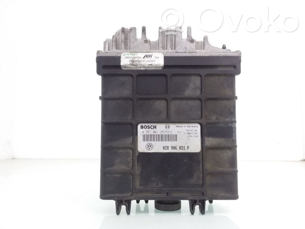 Engine control unit/module   0281001251,028906021P