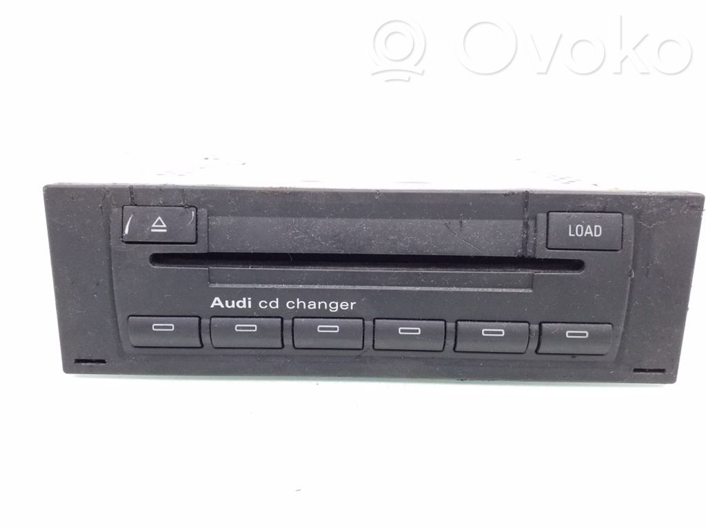 Audi A4 S4 B6 8E 8H CD/DVD changer 