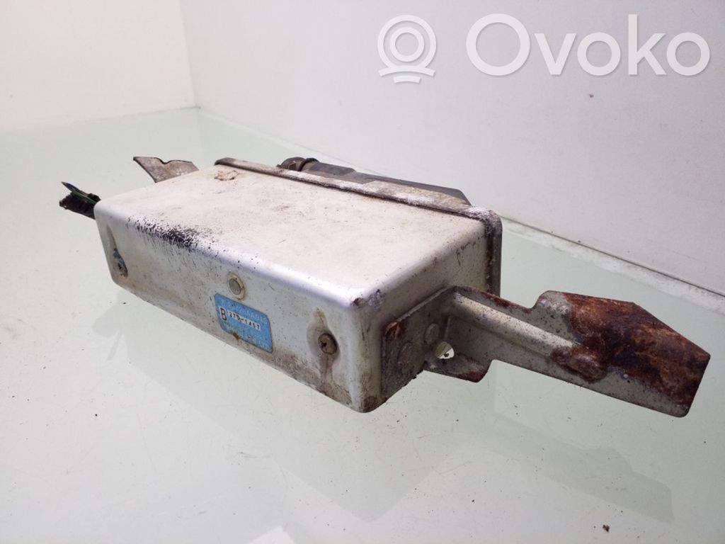 Subaru Legacy ABS control unit/module 