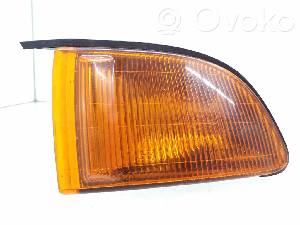 Mitsubishi Galant Front indicator light 