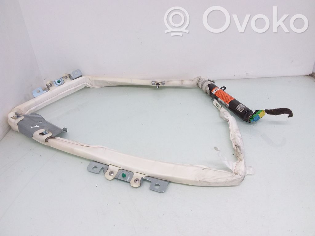 Volvo S60 Stogo oro pagalvė (užuolaida) 