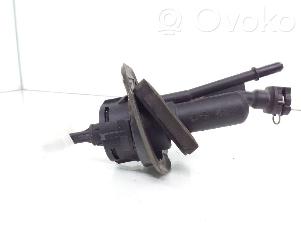 Kytkimen pääsylinteri   3M517A543AS