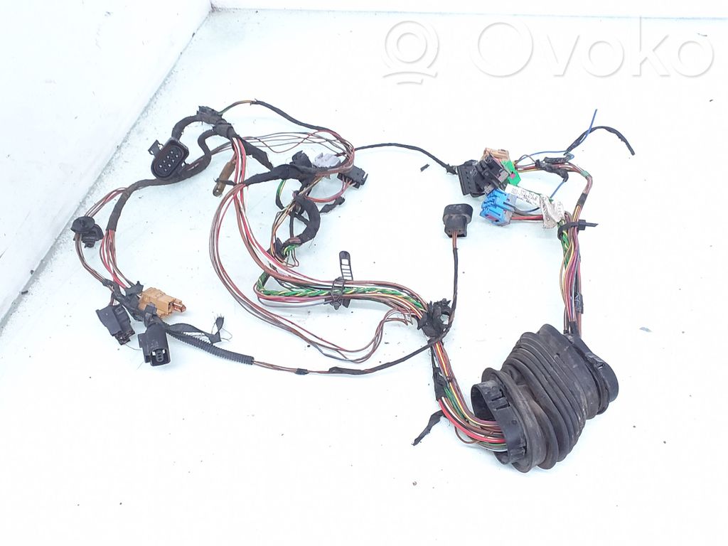 Audi A4 S4 B5 8D Cableado de puerta delantera 