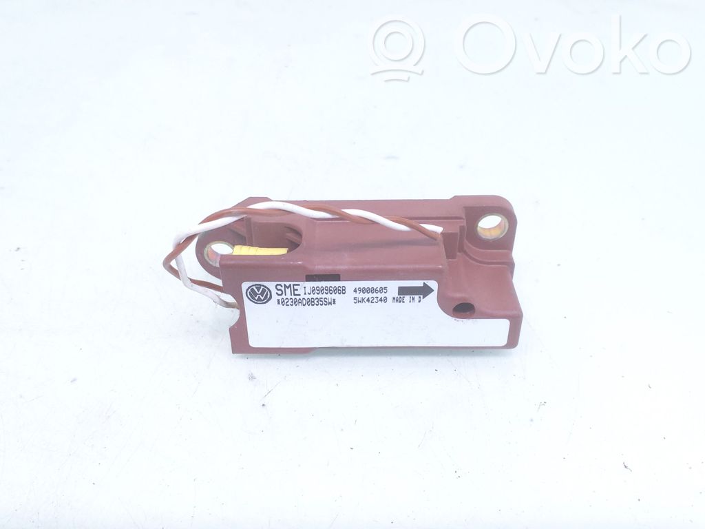 Czujnik uderzenia Airbag   1J0909606B,49000605,0230AD0B35SW