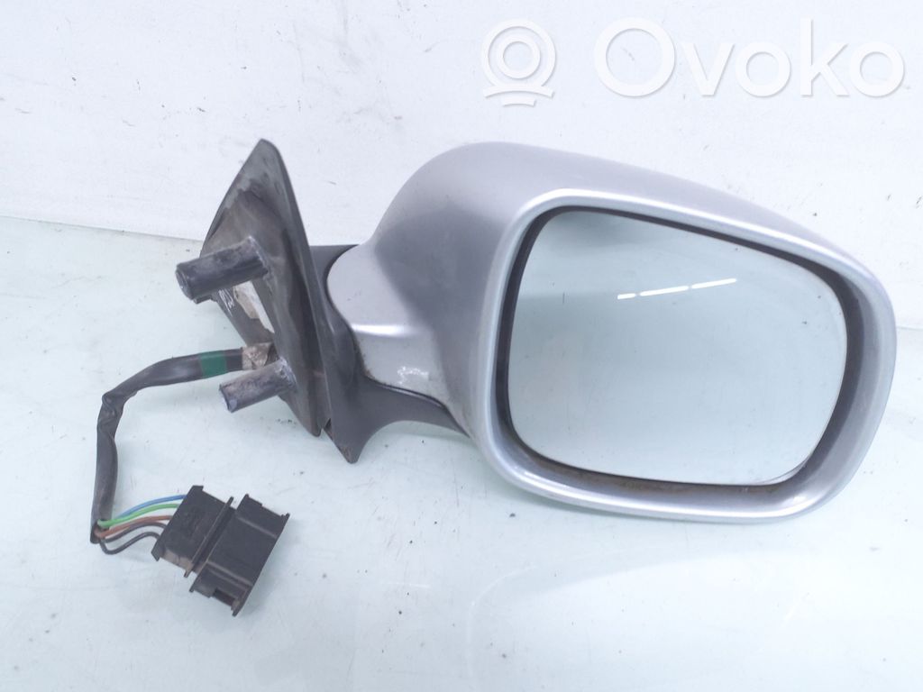 Elektryczne lusterko boczne drzwi przednich   1U1857502P,836098