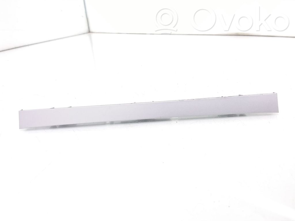 Volkswagen PASSAT B6 Rivestimento del vano portaoggetti del cruscotto 