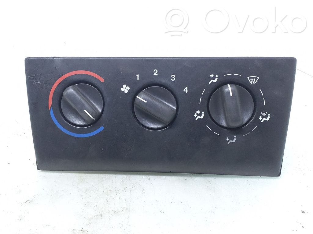 Opel Vectra B Climate control unit 