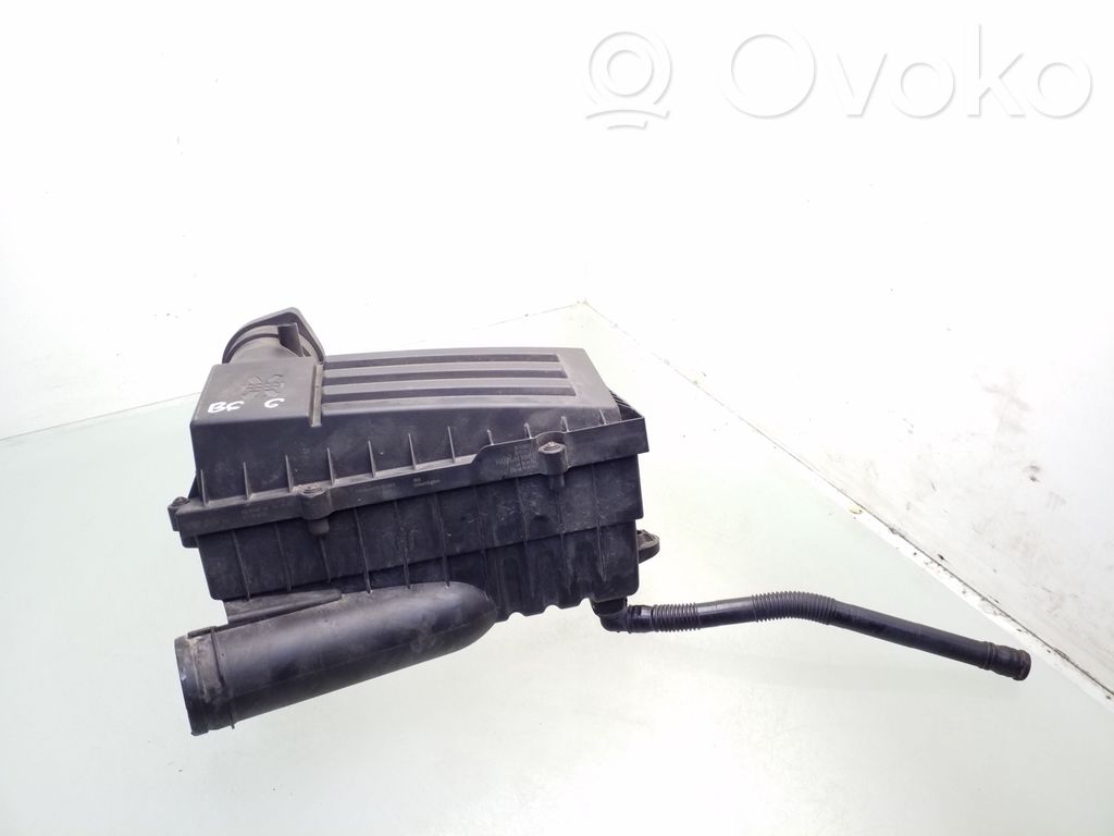 Volkswagen PASSAT B6 Obudowa filtra powietrza 