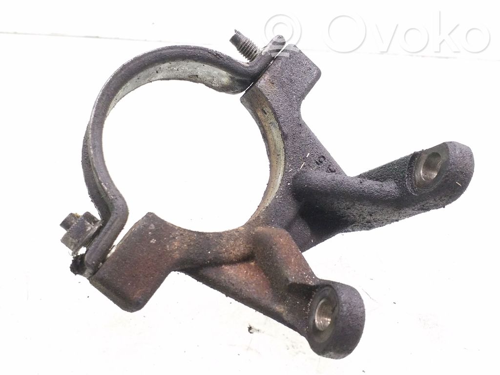 Volvo C30 Driveshaft support bearing bracket 