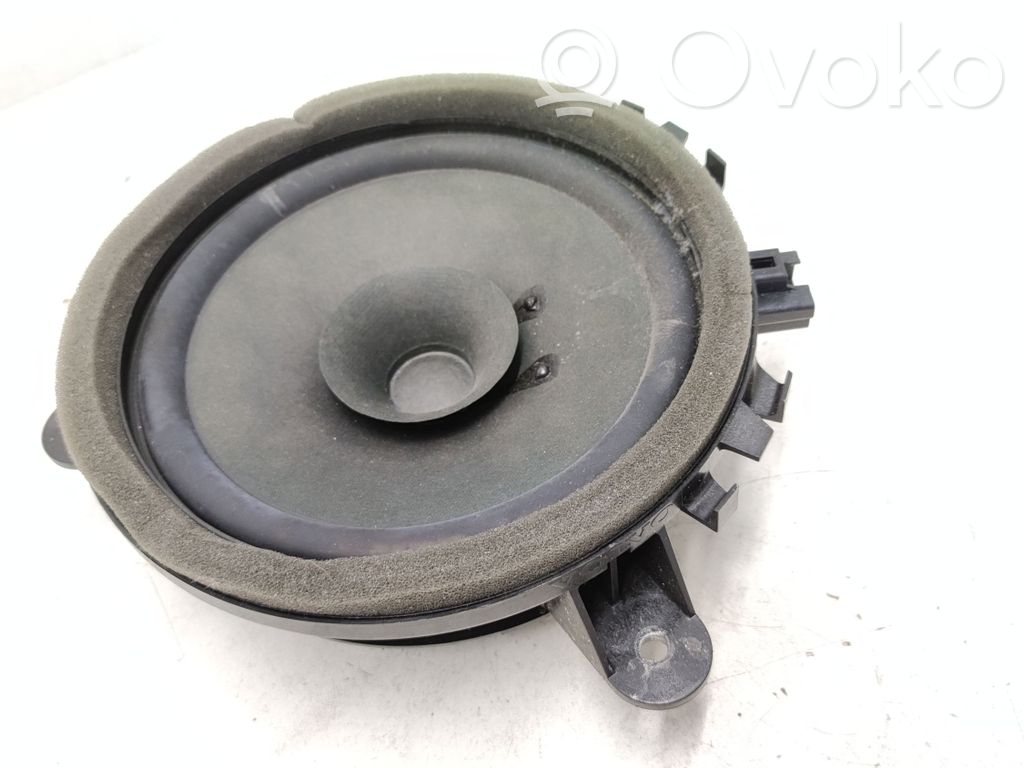 Altavoz de la puerta delantera   30657444
