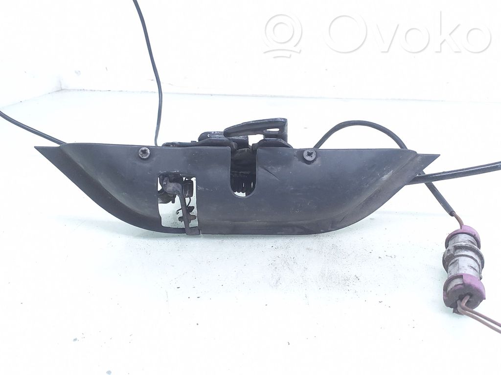 Volkswagen PASSAT B5 Engine bonnet/hood lock/catch 