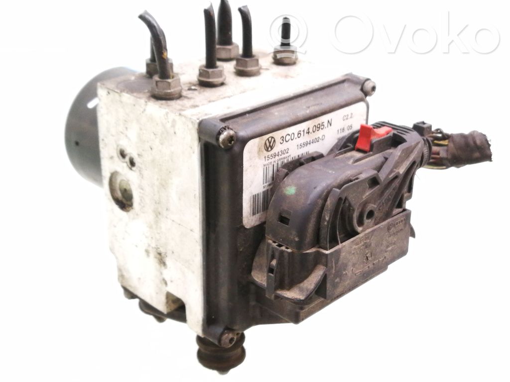Volkswagen PASSAT B6 ABS Pump 