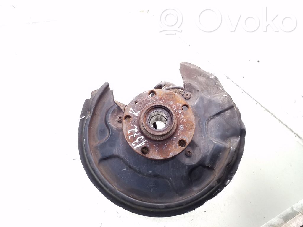 Audi A4 S4 B7 8E 8H Achsschenkel hinten 