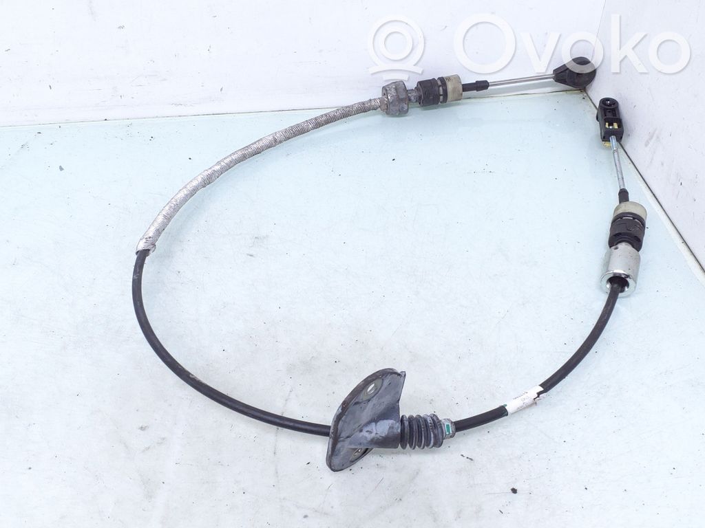 Volvo S80 Gear shift cable linkage 