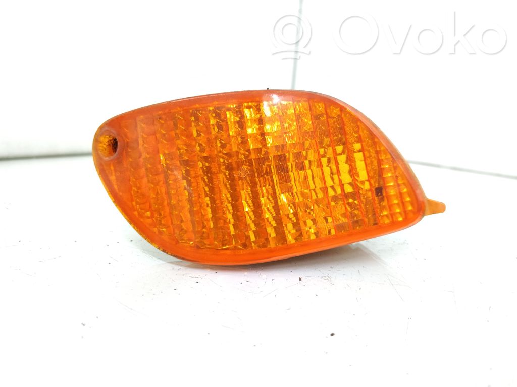 Ford Focus Front indicator light 