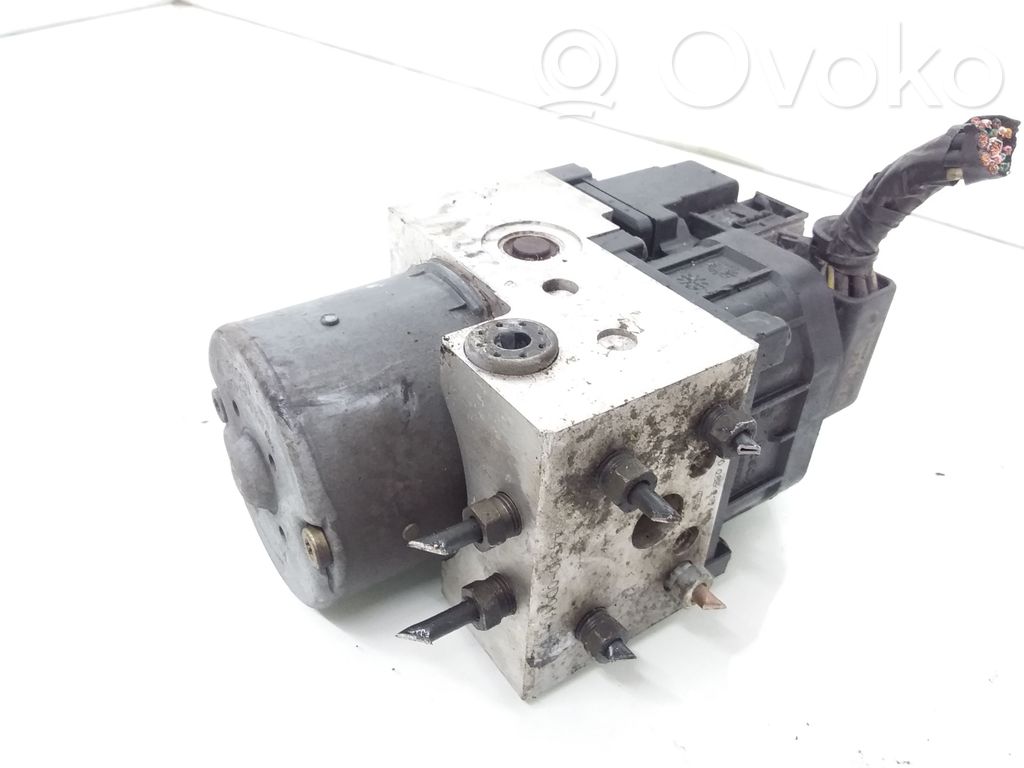 AC 428 ABS-pumppu 