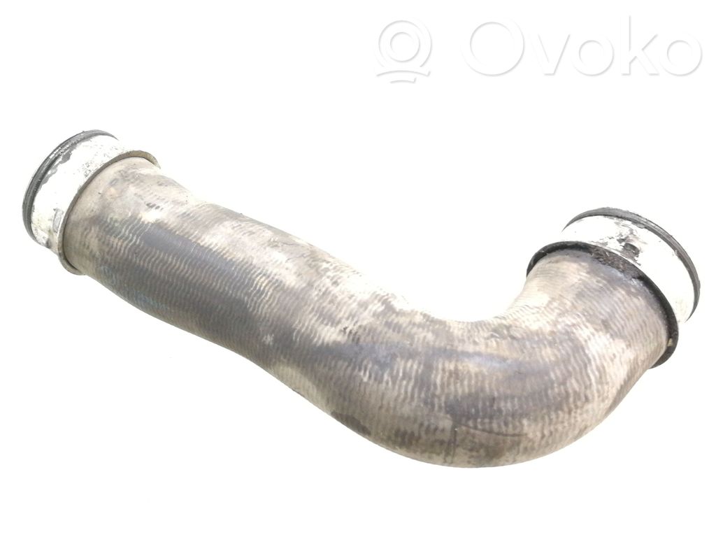 Volkswagen PASSAT B6 Tubo flessibile intercooler 