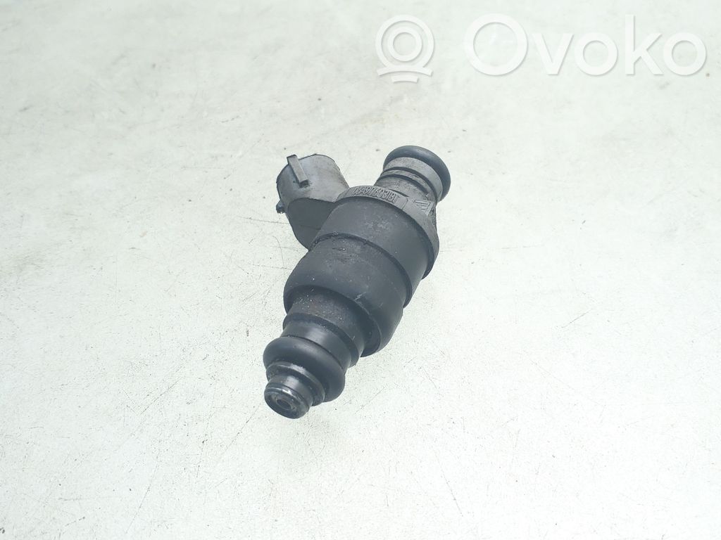 Inyector de combustible   06A906031BT