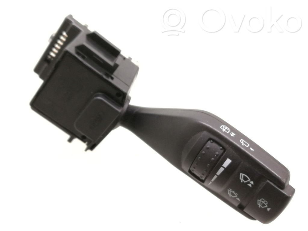 Manetă ștergător parbriz   4M5T17A553BD