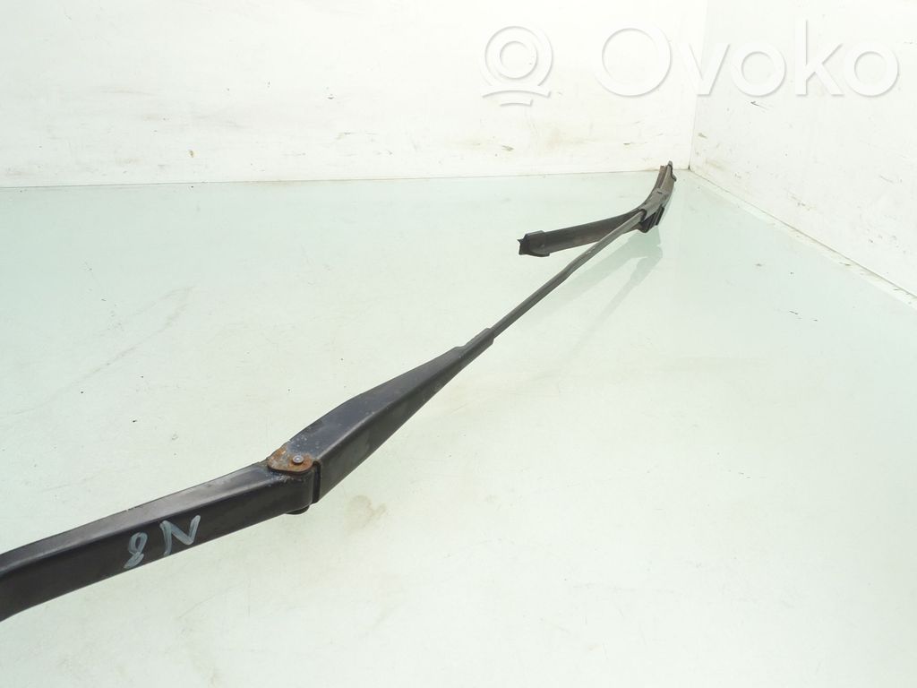 Ford Focus Front wiper blade arm 