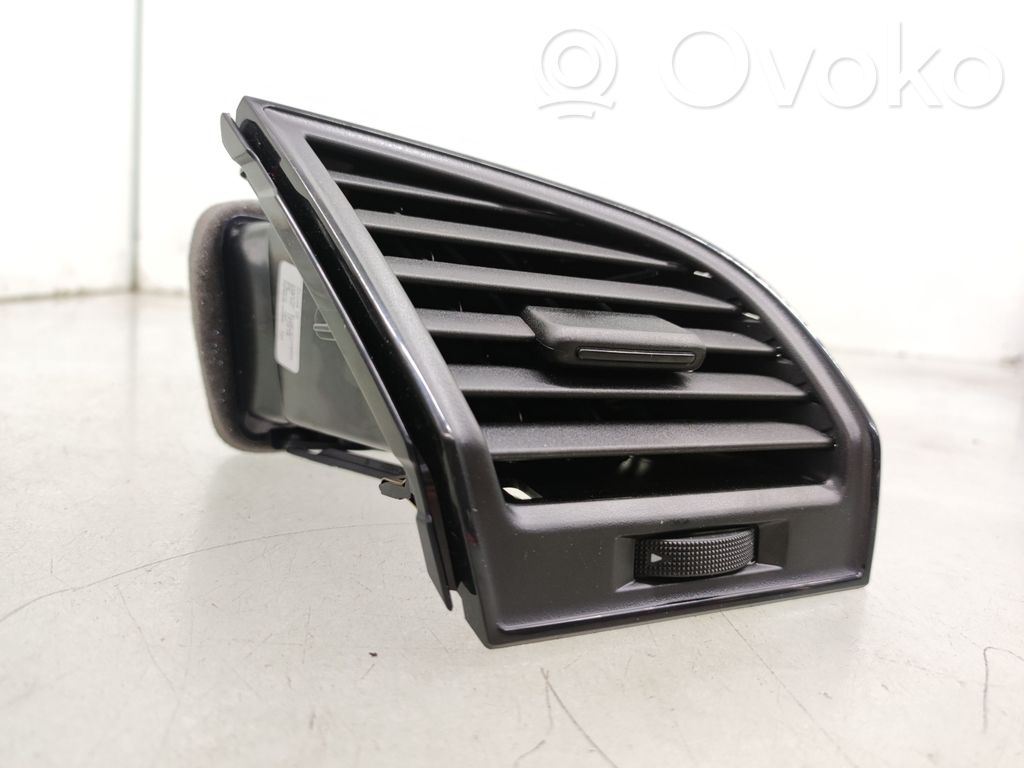 Skoda Fabia Mk3 (NJ) Boczna kratka nawiewu deski rozdzielczej 
