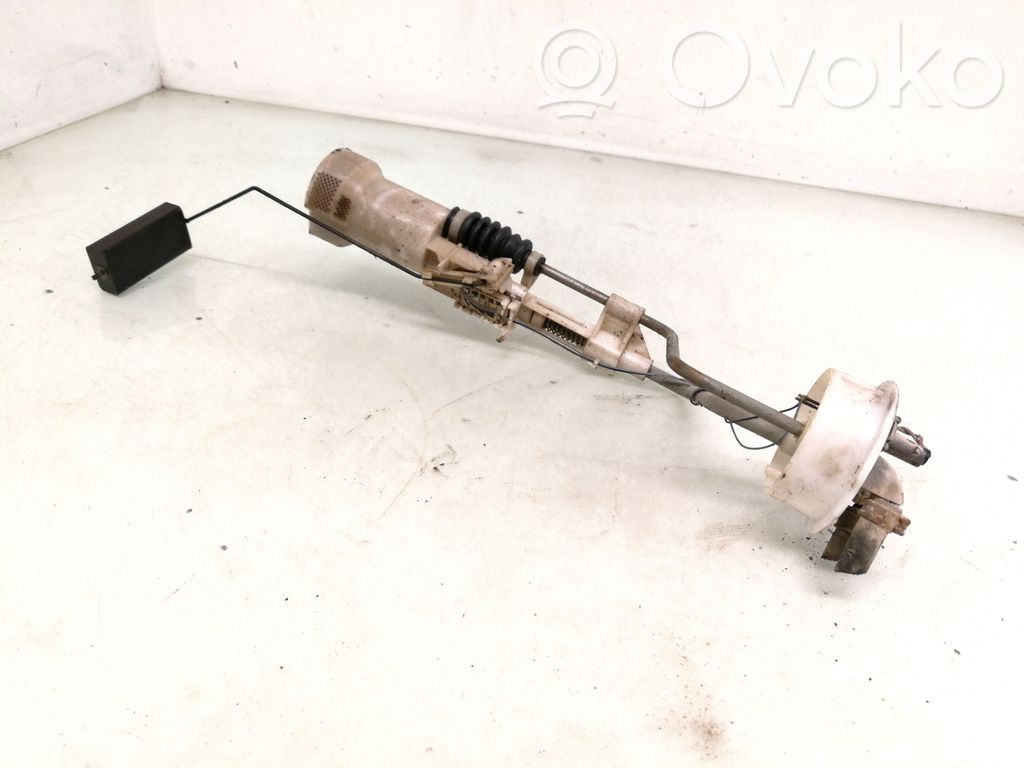 Volkswagen PASSAT B4 Senzor nivel combustibil 