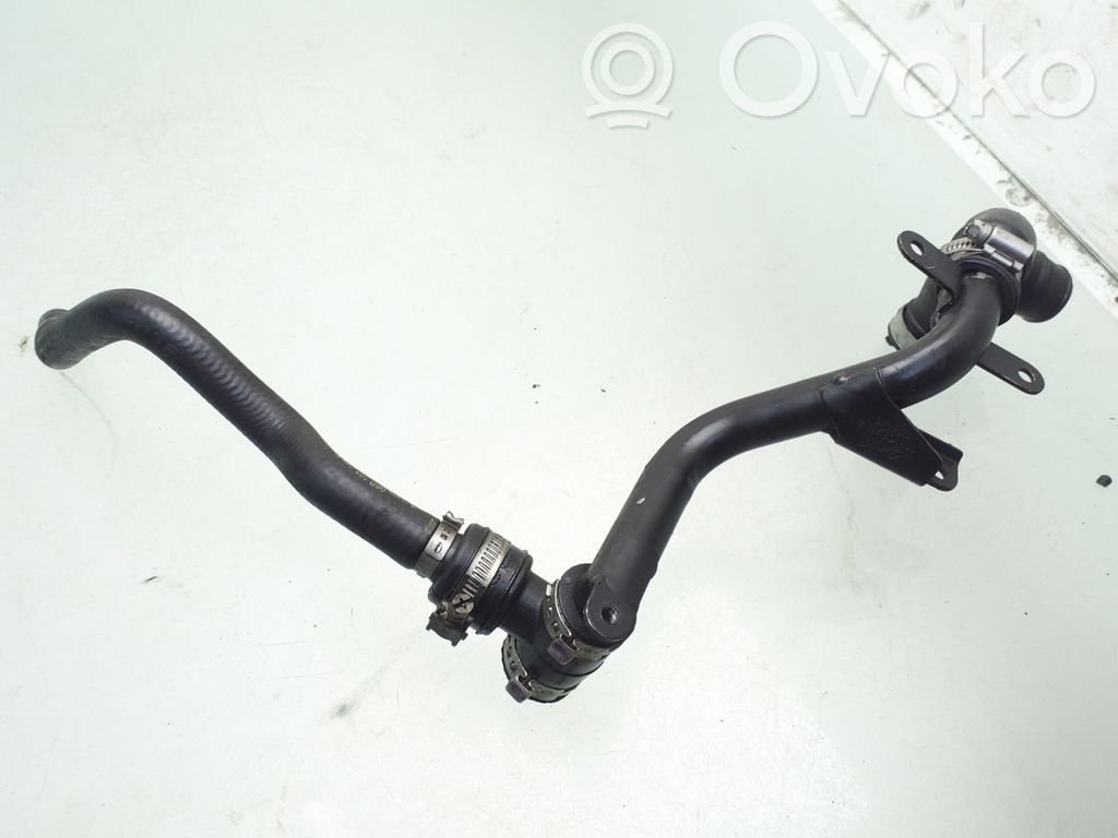 Audi A4 S4 B6 8E 8H Przewód / Wąż chłodnicy 