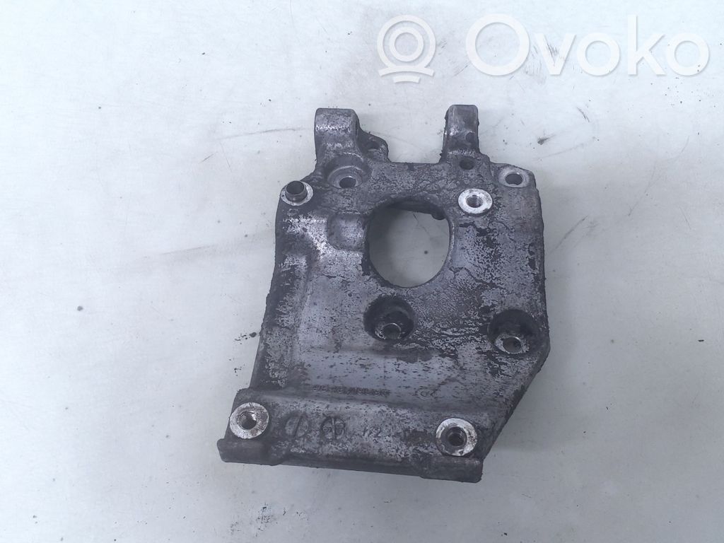 A/C compressor mount bracket   9646719580