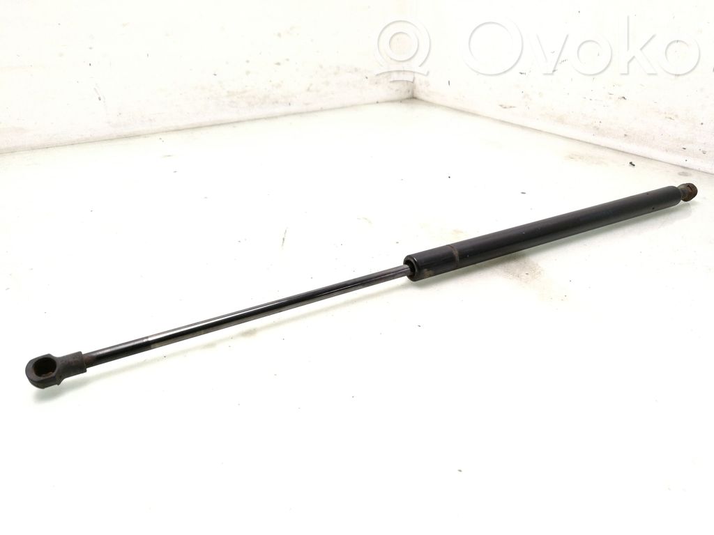 BMW 3 E46 Tailgate/trunk strut/damper 