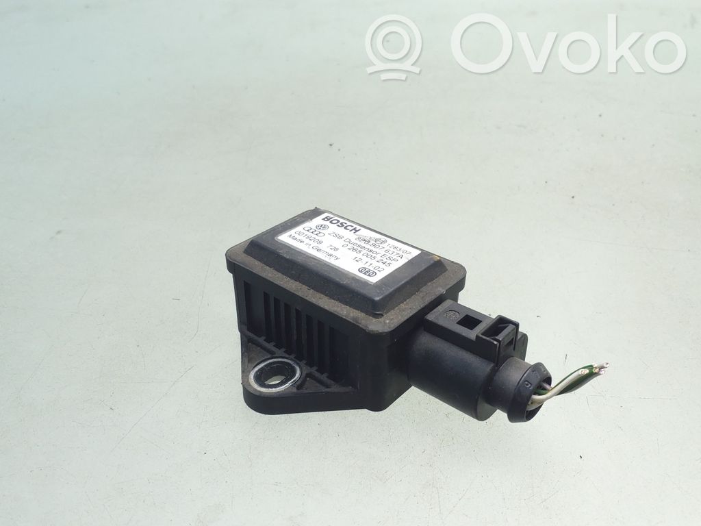 Audi A4 S4 B6 8E 8H Capteur de vitesse de lacet d'accélération ESP