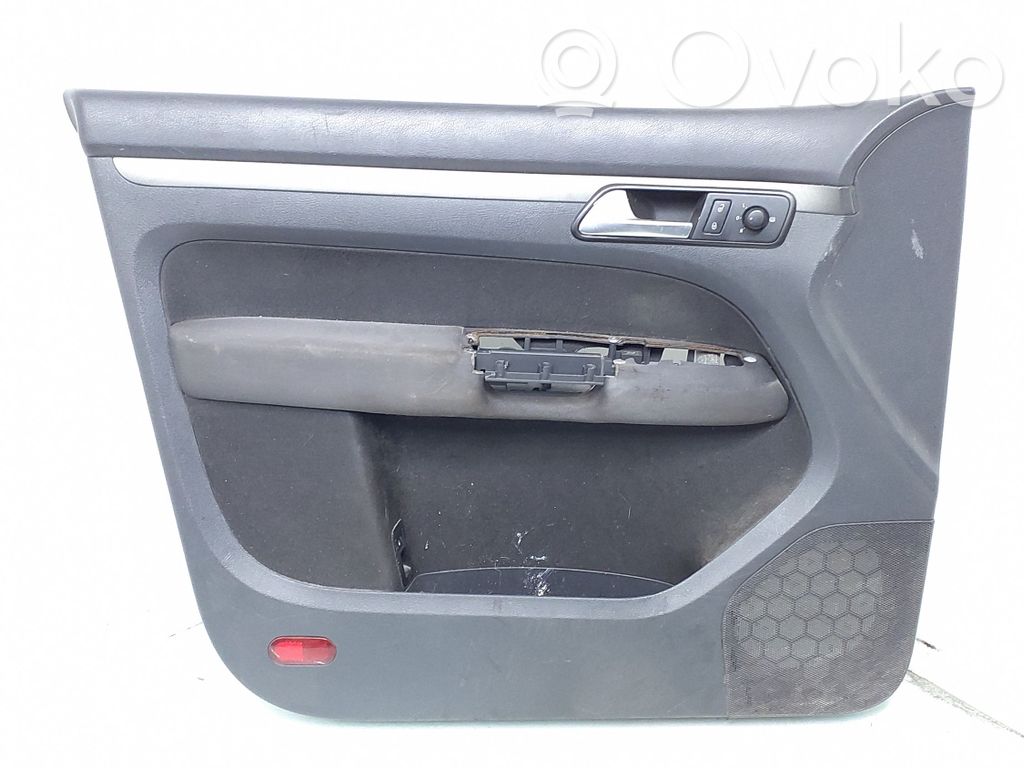 Volkswagen Touran I Revestimiento de puerta delantera