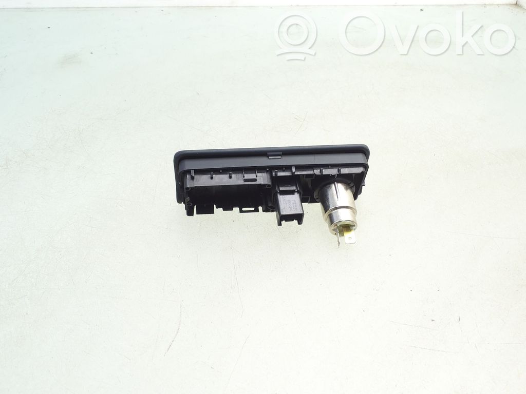 Brichetă   CH2219C166DA