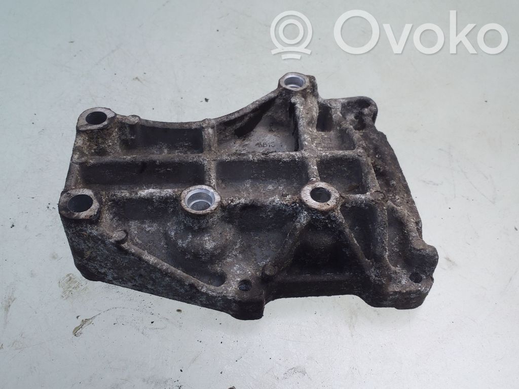 Alfa Romeo 147 A/C compressor mount bracket 