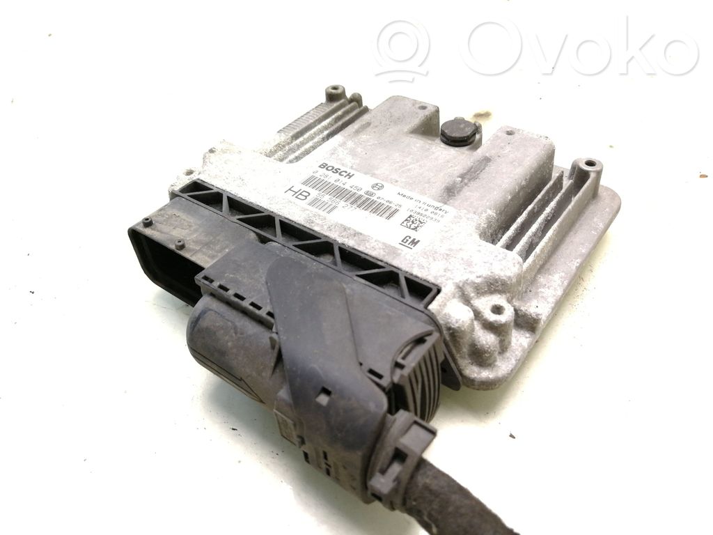 Unidad de control/módulo del motor   0281014450,55566277