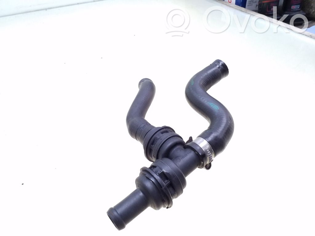Engine coolant pipe/hose   85622B,64218379993,8379993
