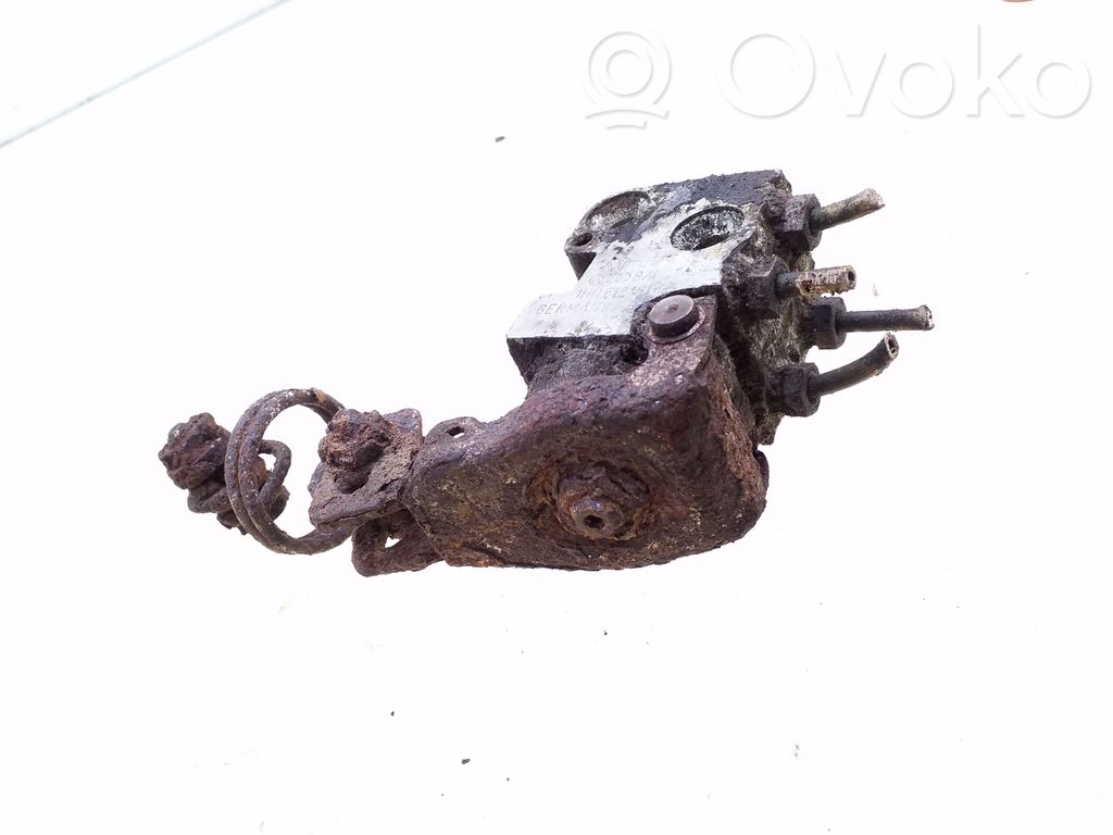 Audi 80 90 S2 B4 Regulator siły hamowania 